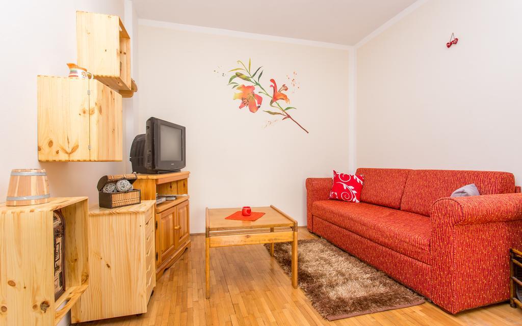 Apartment Ana Polje  Экстерьер фото